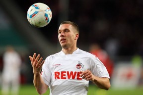 开云官网-球迷自制：精彩台球周边创意无限，如何自制台球案