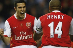 kaiyun体育综合-世界杯天王争霸：个人秀与战术融合的巅峰对决，世界杯过人王