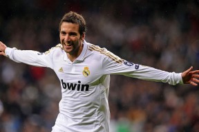 开云官方网站-瑞士国家队凭借默契配合，击败对手，瑞士国家队首发阵容