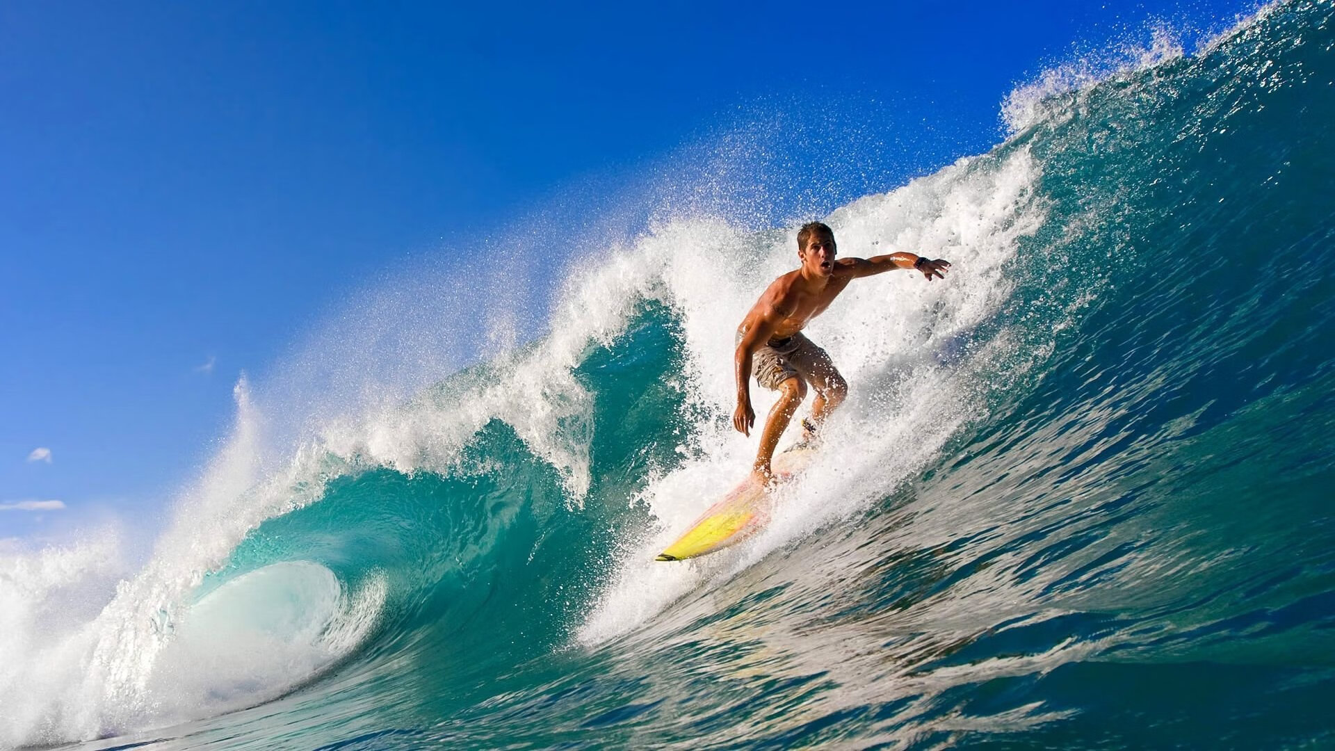 逆境奋战:那些在欧冠中逆转命运的英雄队伍,欧冠大逆转比赛