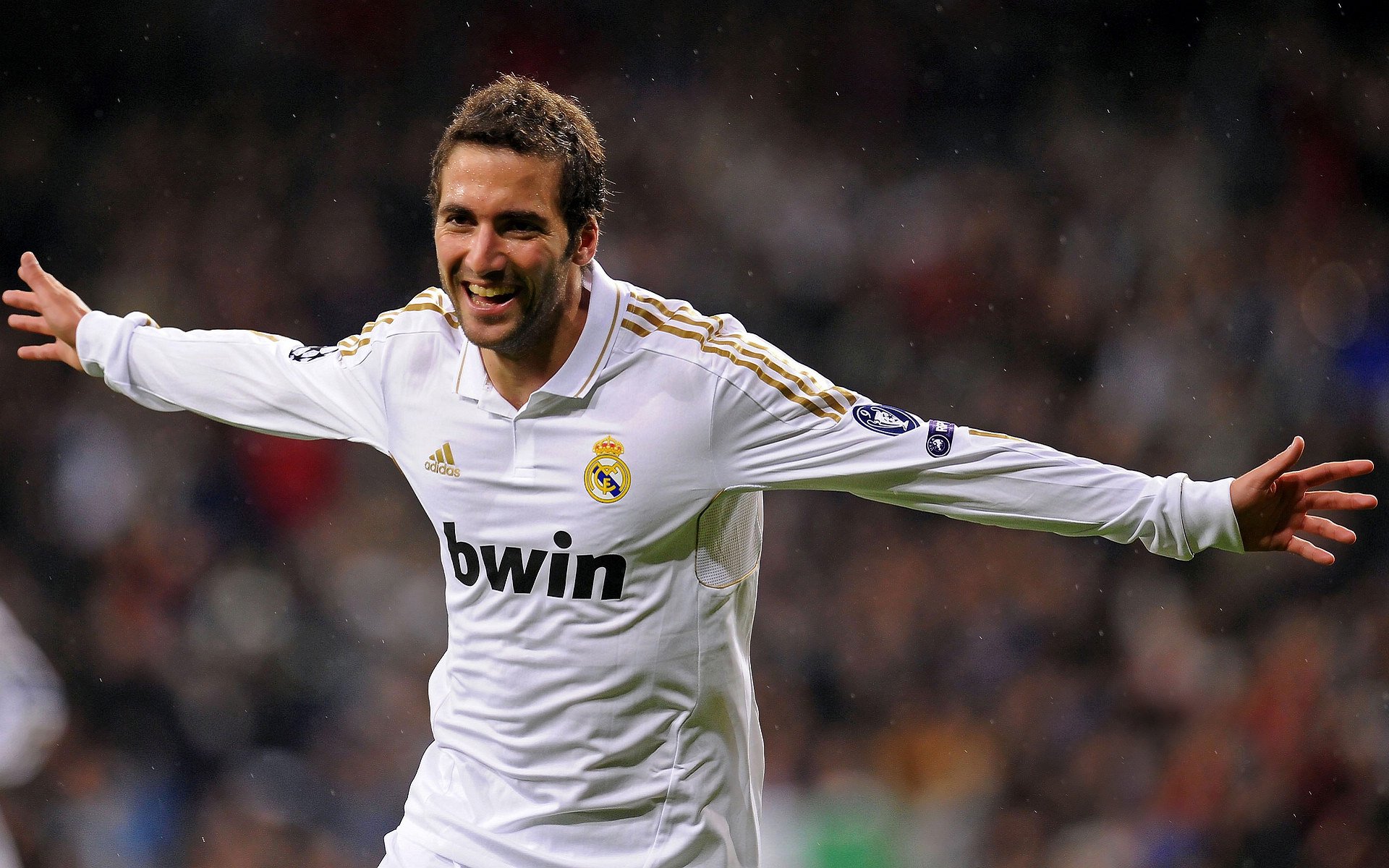 “神级”守门员：他们在欧冠中扮演的关键角色，欧洲足球守门员