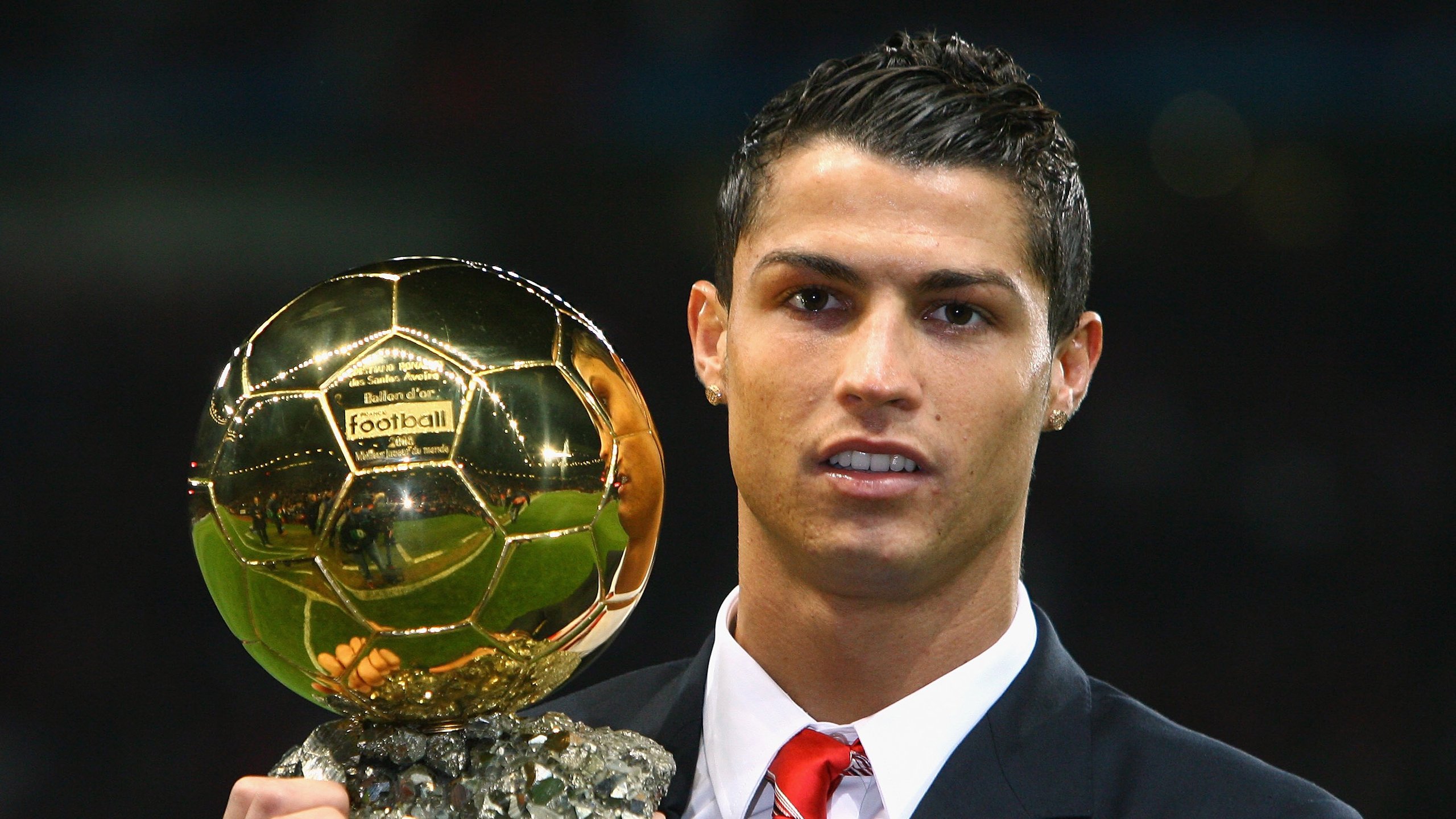 KY Sports-震撼人心的欧冠“全场最佳”球员盘点，欧冠最佳23人阵容出炉